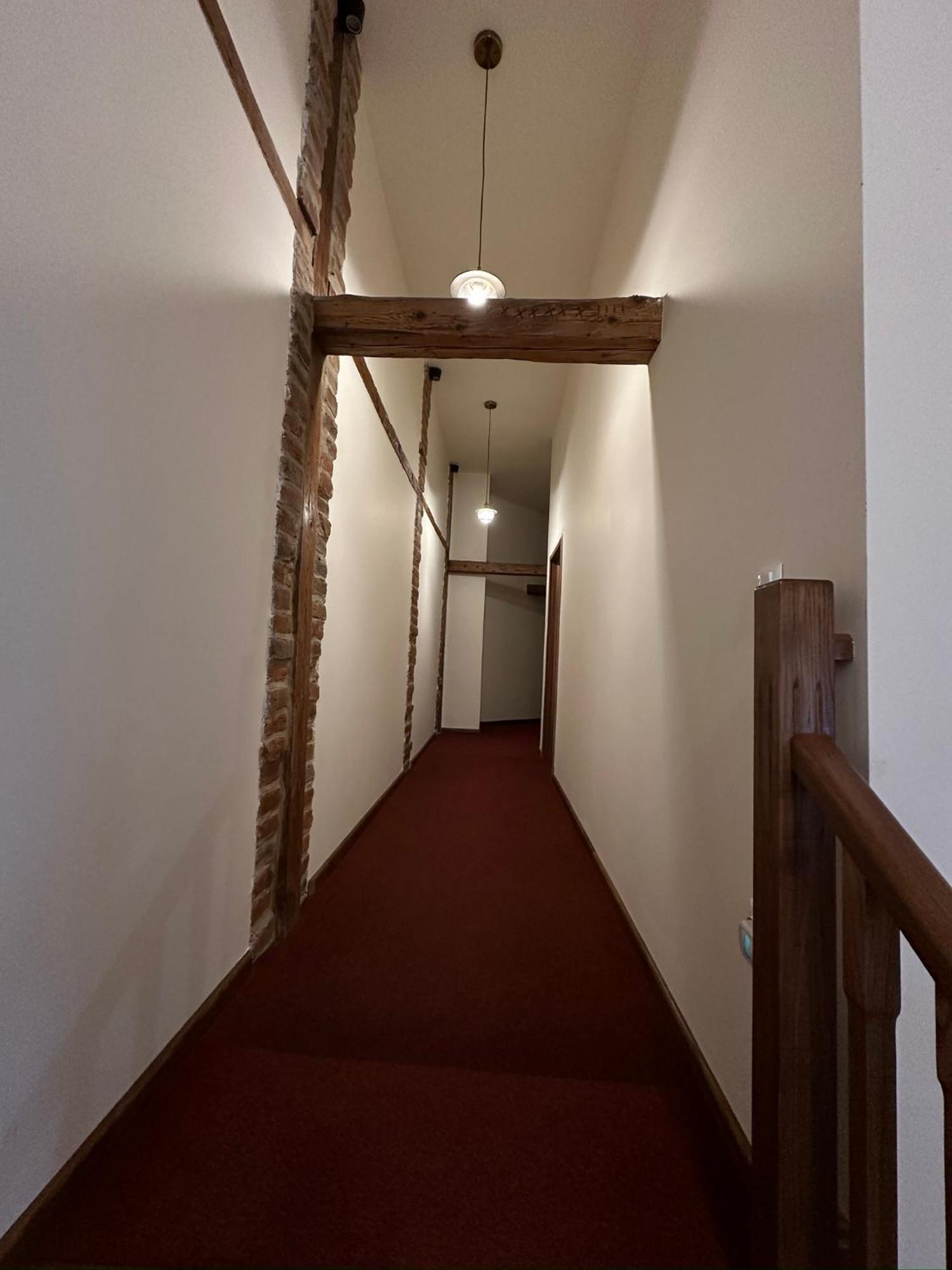 Antique Aparthotel Алба Юлия Екстериор снимка