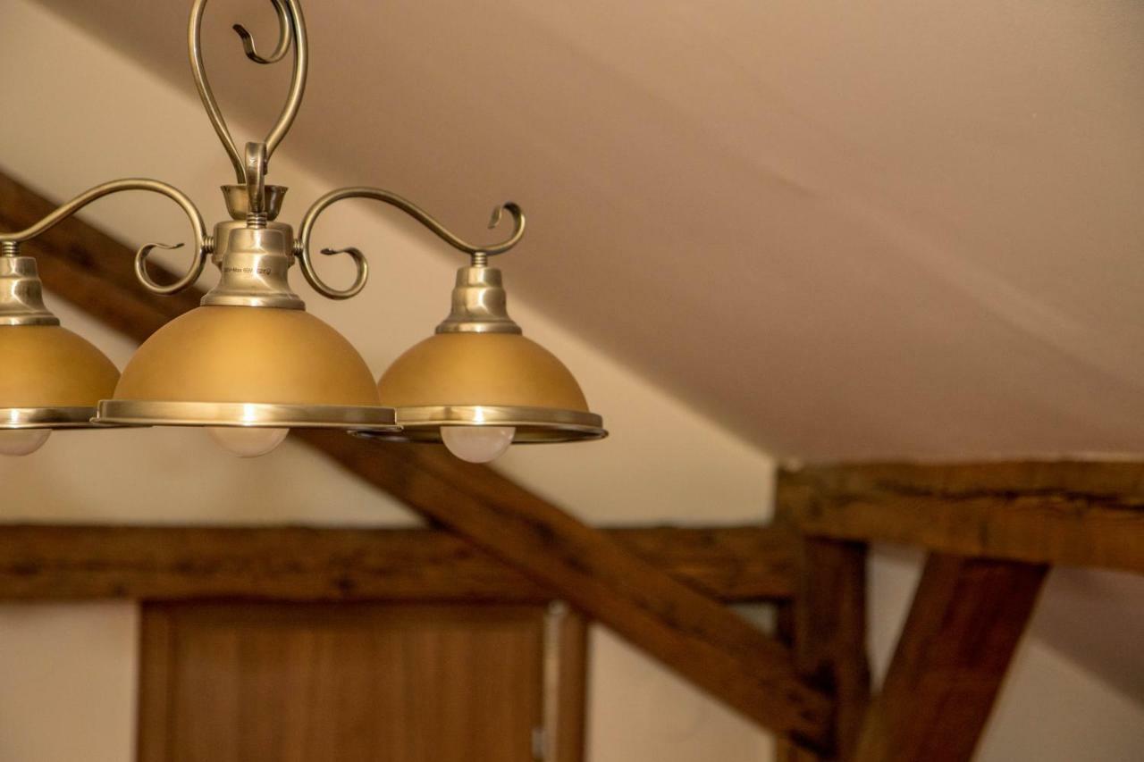 Antique Aparthotel Алба Юлия Екстериор снимка